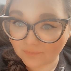 Meet your Posher, Kelli